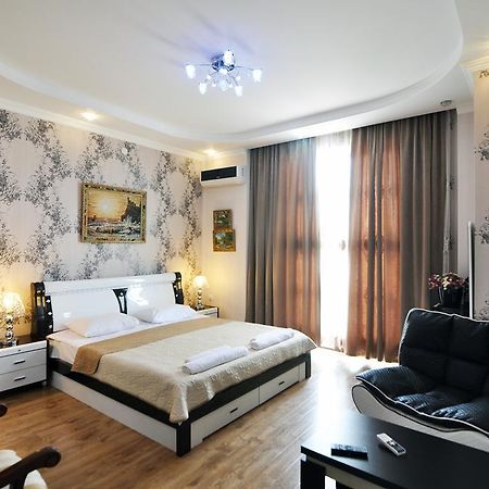 Flamingo Group Hotel Tbilisi Kamer foto