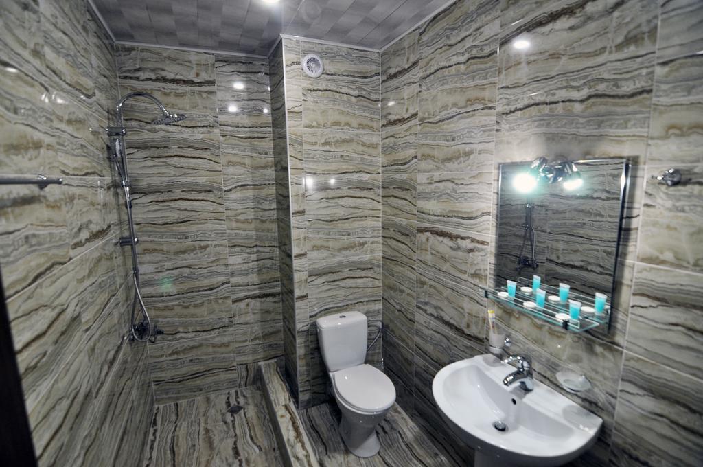 Flamingo Group Hotel Tbilisi Kamer foto