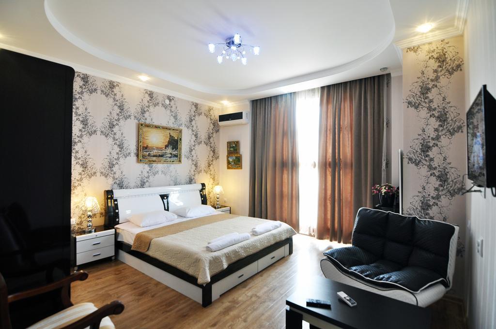 Flamingo Group Hotel Tbilisi Kamer foto