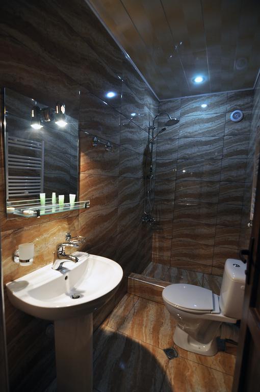 Flamingo Group Hotel Tbilisi Kamer foto