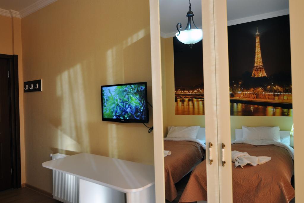 Flamingo Group Hotel Tbilisi Kamer foto